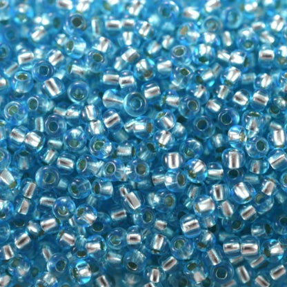 10/0 78134 Preciosa Cuentas de Semilla (Abalorios / Mostacillas) Checas de Vidrio Rocallas 2.3mm. Azul 2 teñido Cristal, Plateado Forrado.