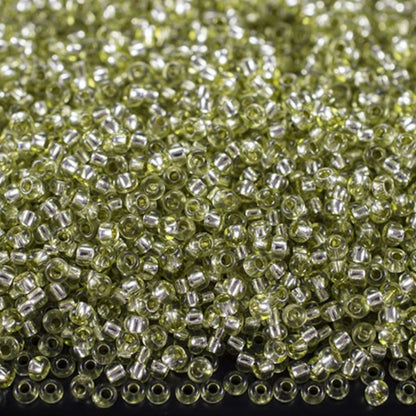 10/0 78152 Preciosa Tschechische Glas Perlen Rocailles 2,3mm. Grün 2 gefärbt Kristall, Silber Beschichtet.