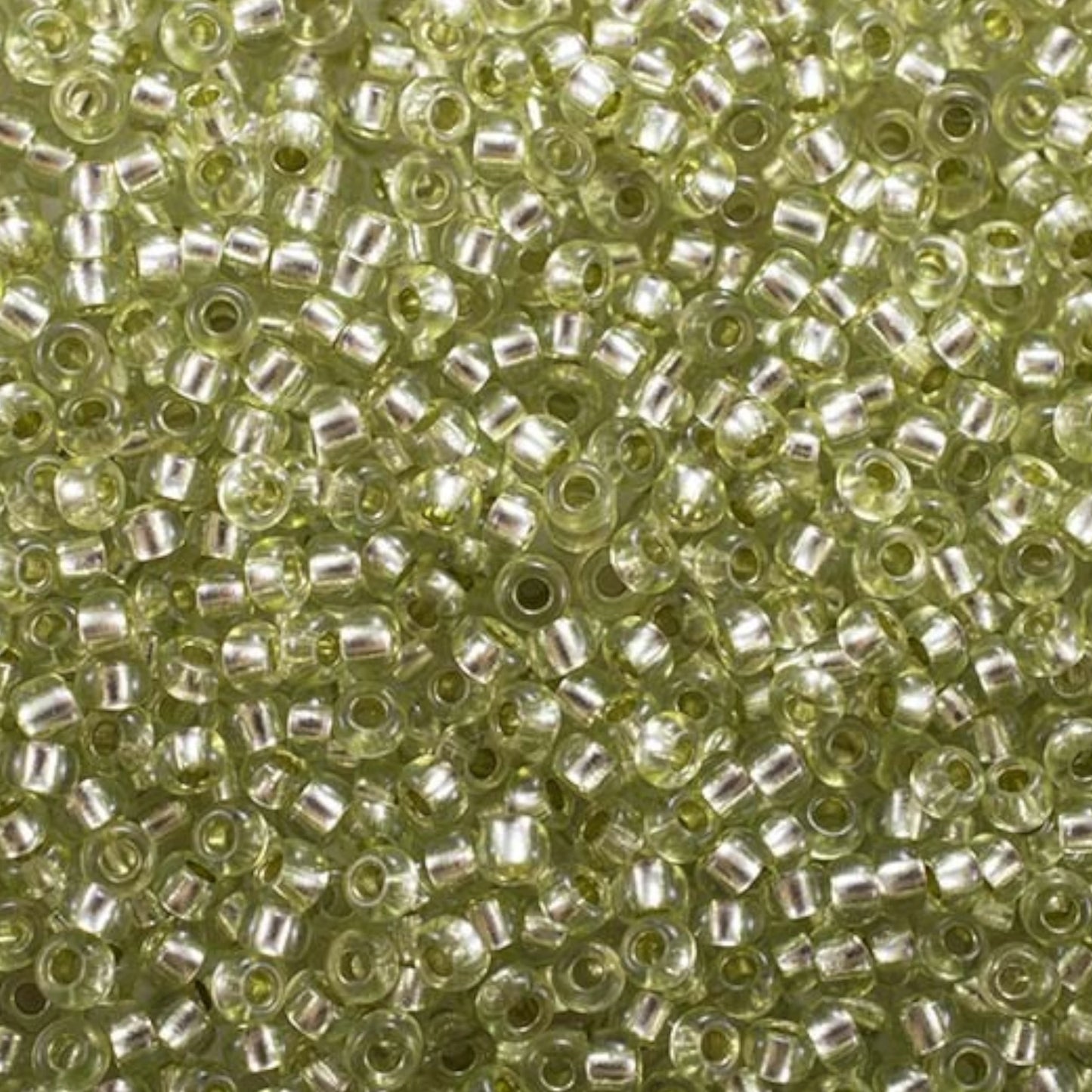 10/0 78152 Preciosa Tschechische Glas Perlen Rocailles 2,3mm. Grün 2 gefärbt Kristall, Silber Beschichtet.