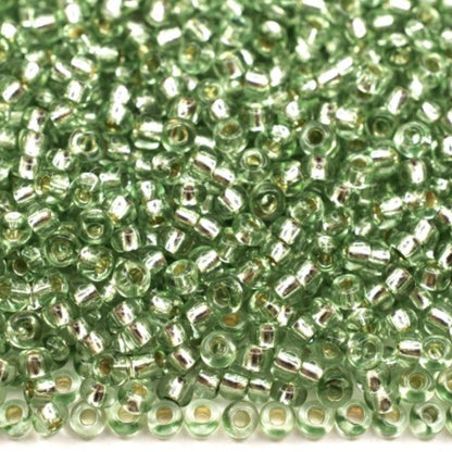 10/0 78162 Preciosa tschechische Glas Perlen Rocailles 2,3mm. Grün 2 gefärbt Kristall, silberbeschichtet.