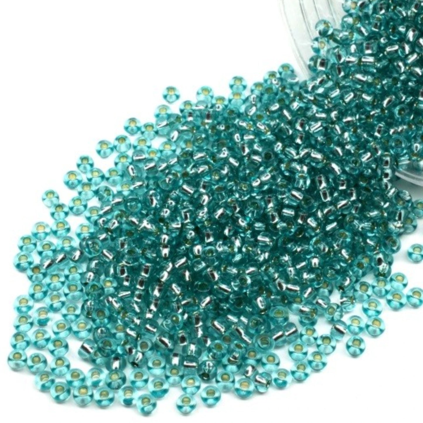 10/0 78165 Preciosa Τσέχικες Γυάλινες Χάντρες Ροκάιλ 2.3mm. Μπλε Πράσινο 2 βαμμένο Κρύσταλλο, Ασημένια Επένδυση.