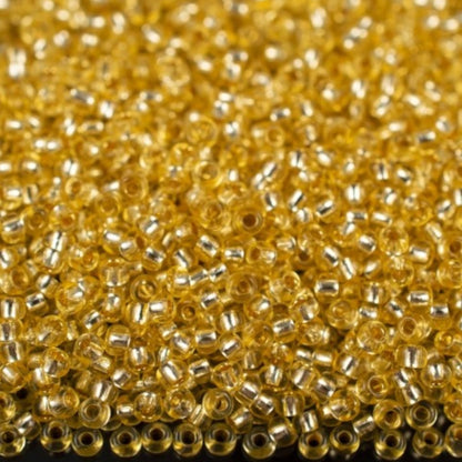 10/0 78181 Preciosa Чехски стъклени Малки Мъниста Рокайли 2.3mm. Жълт 2 боядисан Кристал, Сребристо покритие.