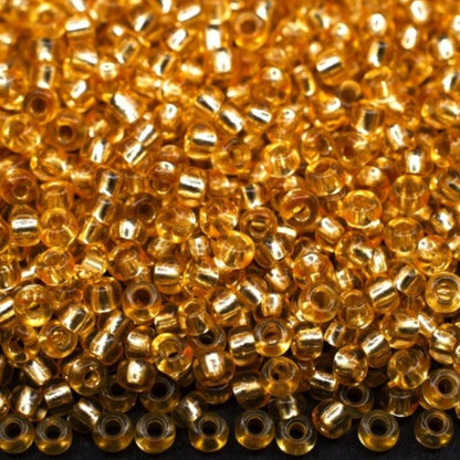 10/0 78182 Preciosa čehu stikla Pērlītes Rokaja 2.3mm. Dzeltens 2 krāsots kristāls, sudraba odere.