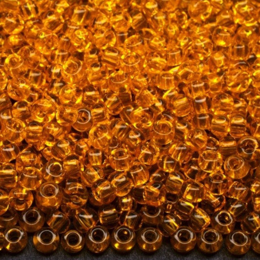 10/0 80060 Preciosa Tsjechisch glas Kralen Rocaillekralen 2.3mm. Geel transparant natuurlijk.