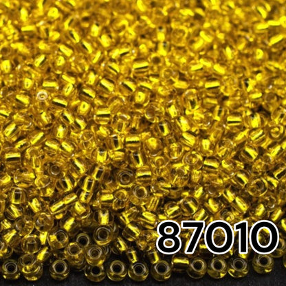 10/0 87010 Preciosa Seed Beads. Yellow transparent Silver lined. - VadymShop