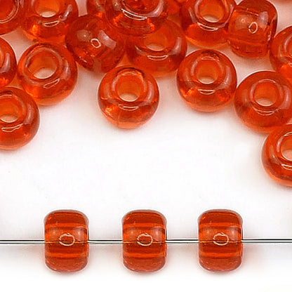 2/0 90030 Preciosa Čekiško Stiklo Karoliukai Rokajaus 6.1mm. Oranžinė Skaidri Natūrali.