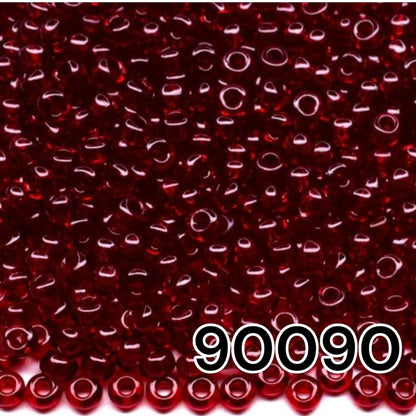10/0 90090 Preciosa Rocailles-Perlen. Rot, transparent, natürlich.