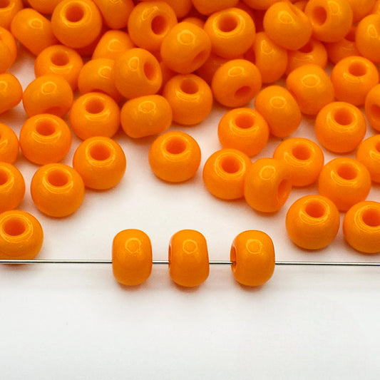 2/0 93110 Preciosa Seed Beads Yellow Orange. Opaque natural.