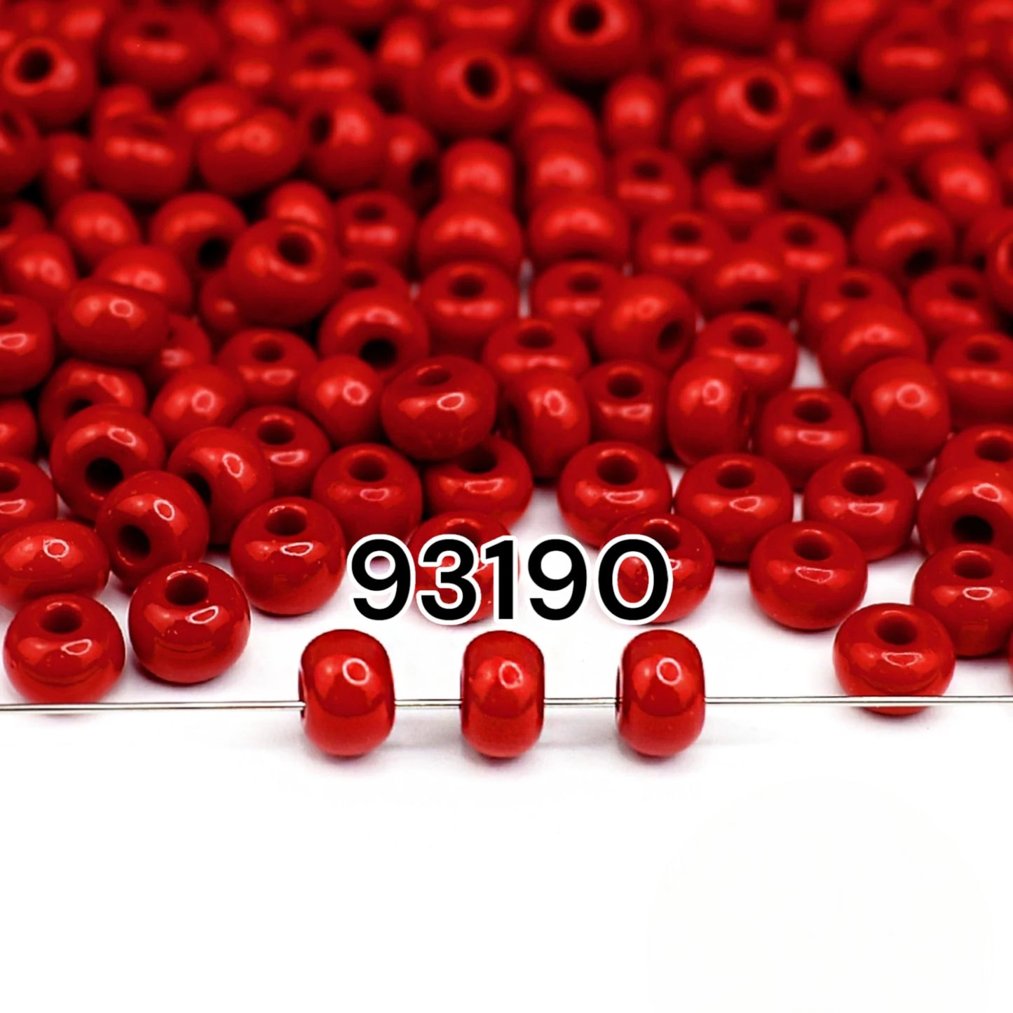 2/0 93190 Preciosa Čekiško Stiklo Karoliukai Rokajaus 6.1mm. Raudona nepermatoma natūrali.