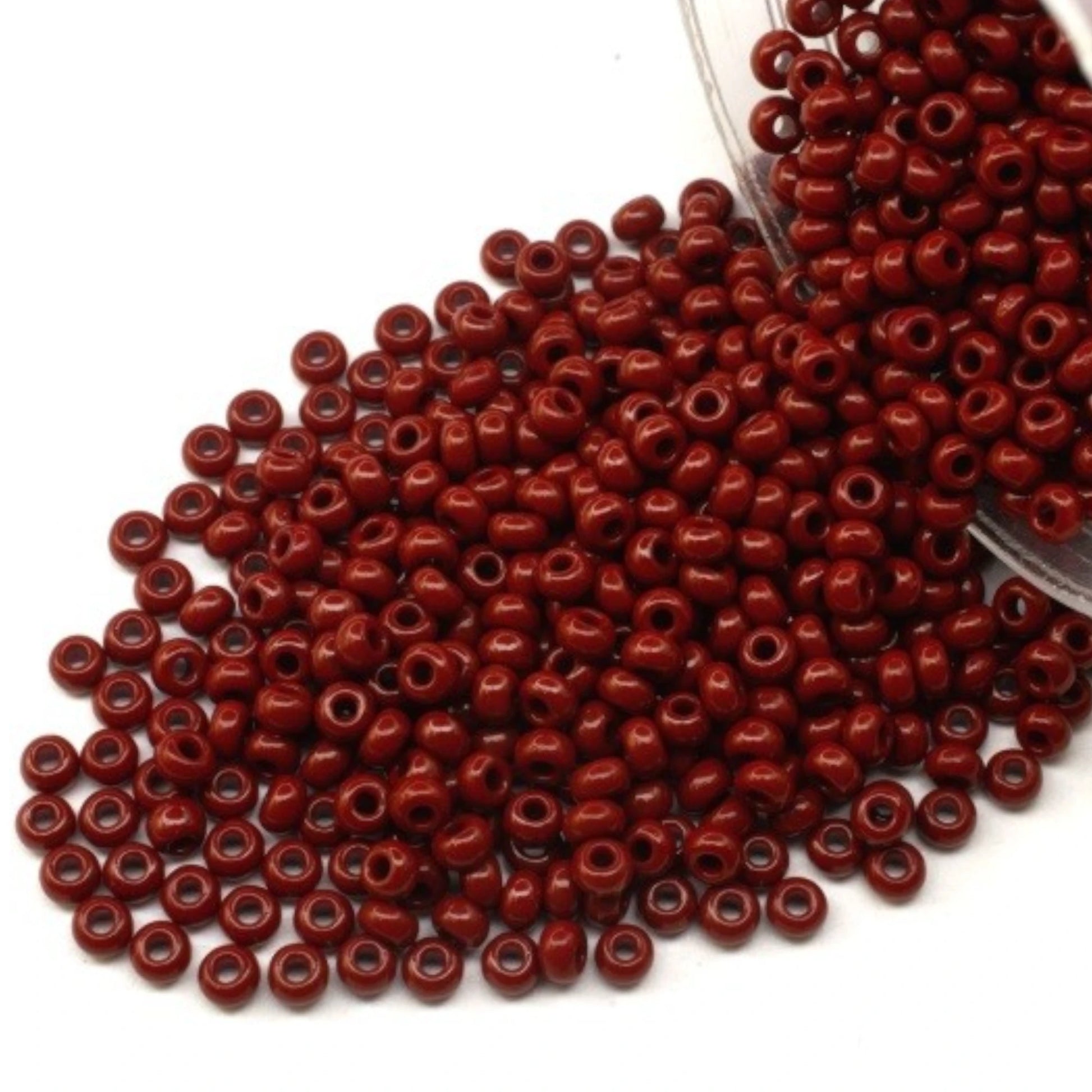 6/0 93300 Preciosa Seed Beads Red Brown. Opaque Natural. - VadymShop