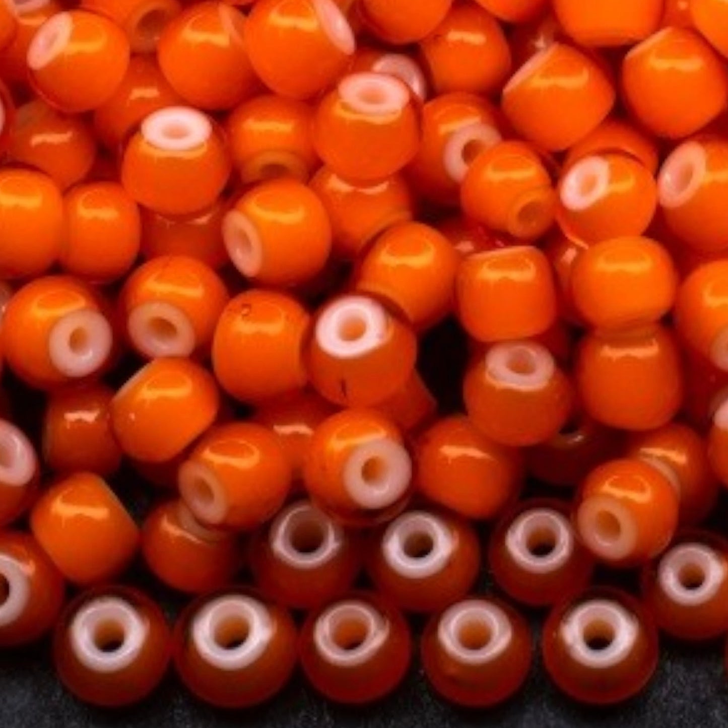 6/0 93703 Preciosa Tjekkiske Glas Perler Rocailles 4.1mm. Orange Cornelian.