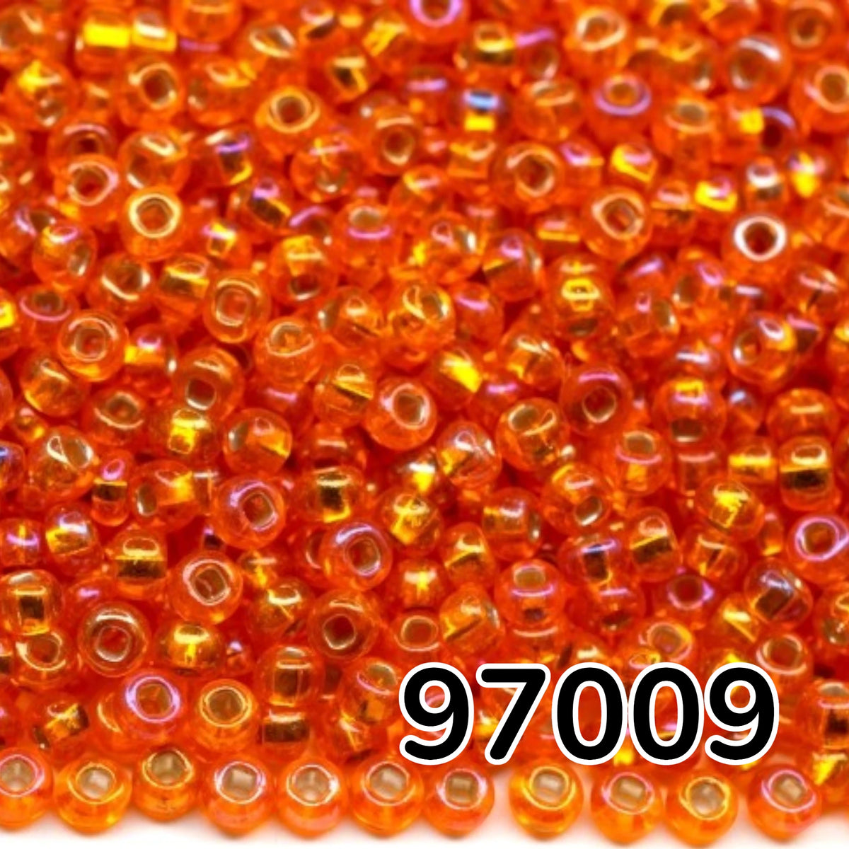 10/0 97009 Preciosa Perles de Rocaille en verre tchèque 2.3mm. Jacinthe doublée argent, arc-en-ciel.