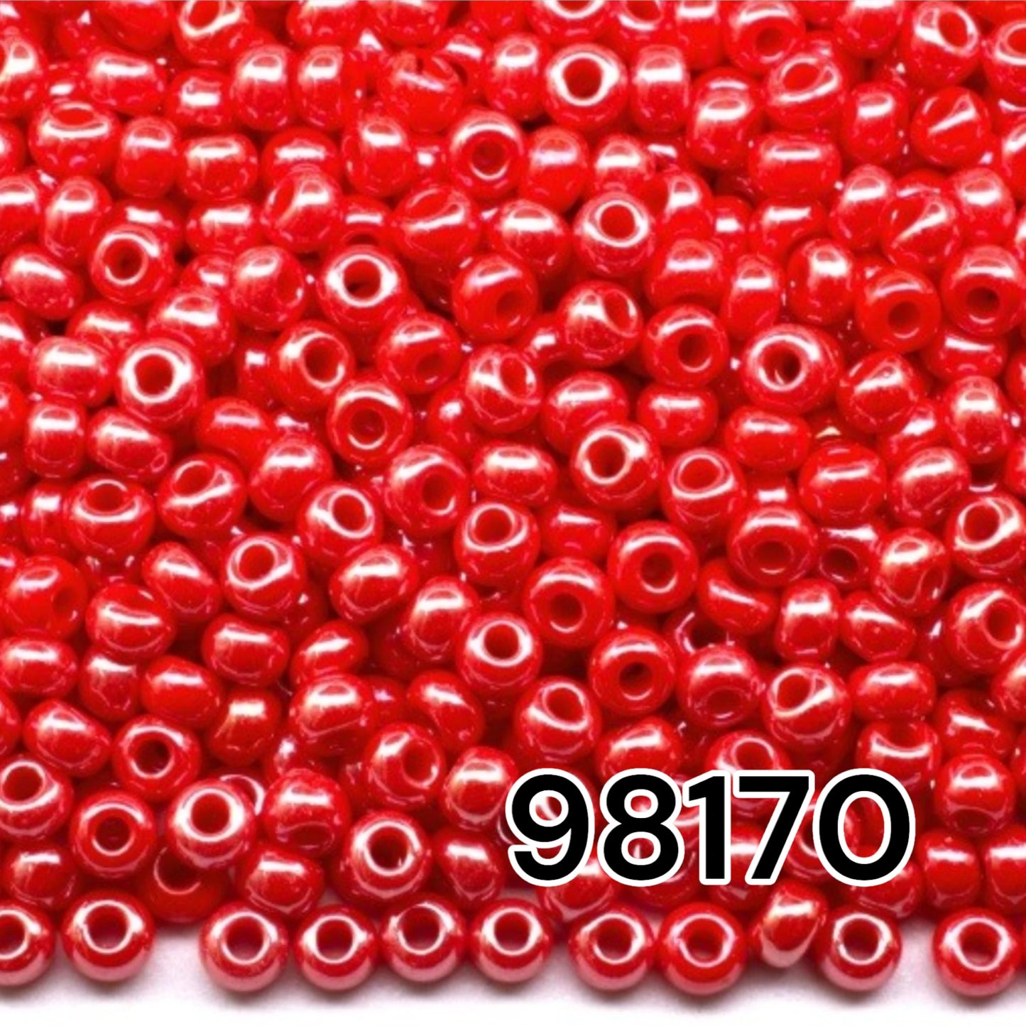 10/0 98170 Preciosa Seed Beads. Opaque Sfinx red.